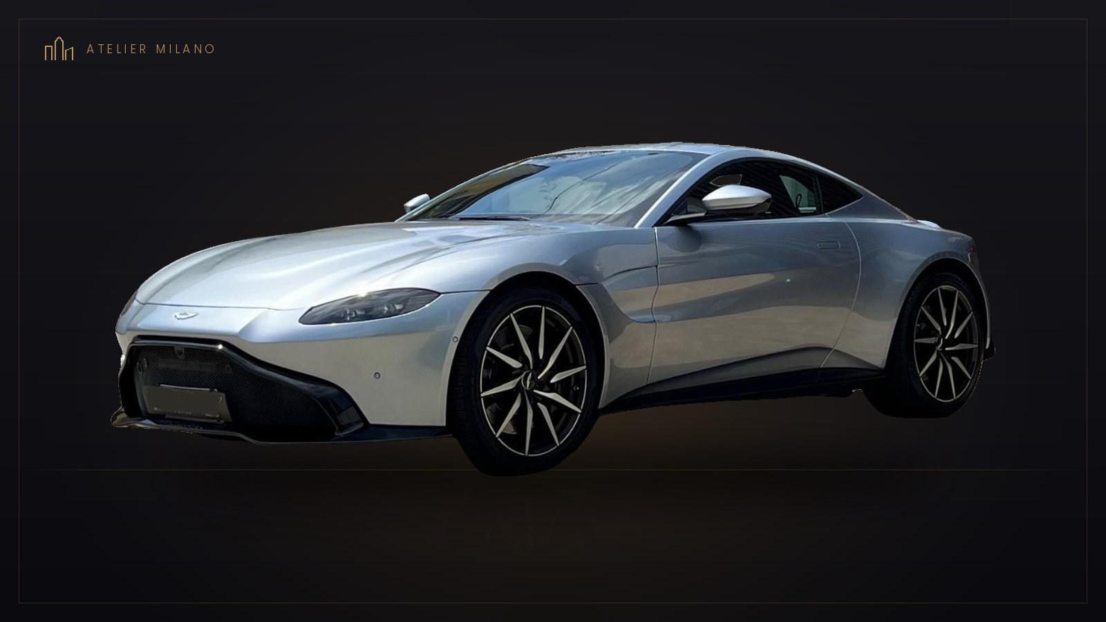 Aston Martin Vantage Moon Silver, Selezione Atelier Milano