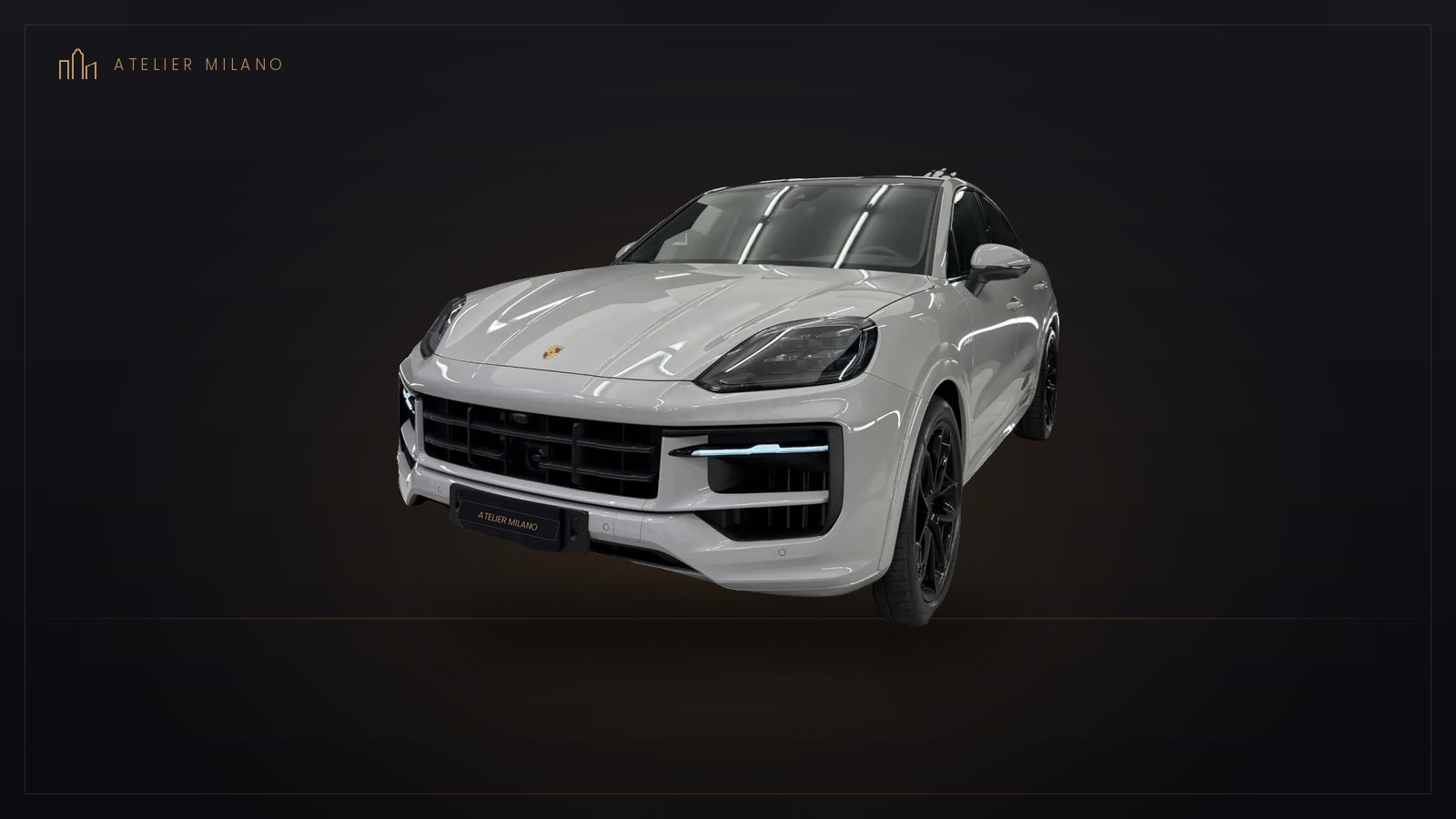 Porsche Cayenne Coupé E-Hybrid Grigio Gesso, in vendita da Atelier Milano