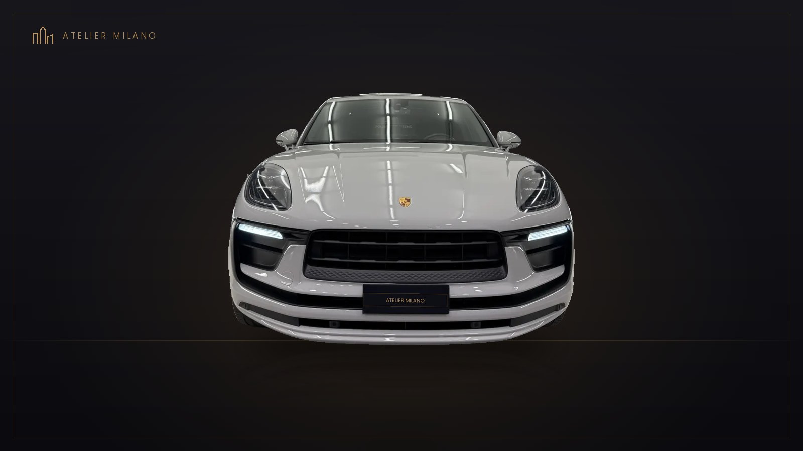 Porsche Macan Grigio Gesso, in vendita da Atelier Milano
