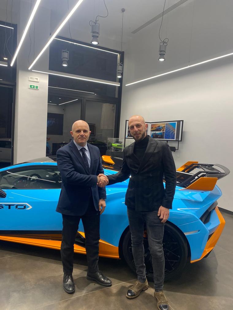 Lamborghini Huracan STO, consegnata al cliente